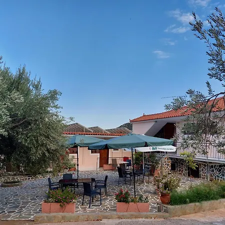 Appartement Zaritsi Tirós