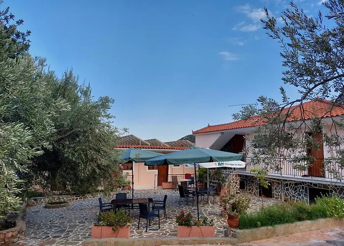 Apartment Zaritsi Tirós